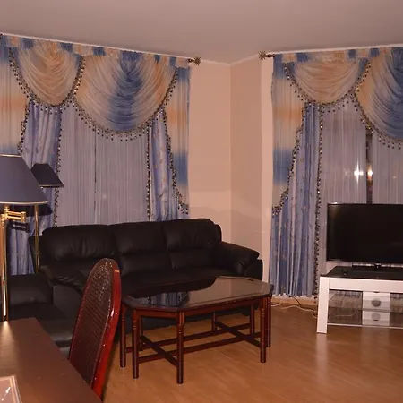 Lille Hotell 3*